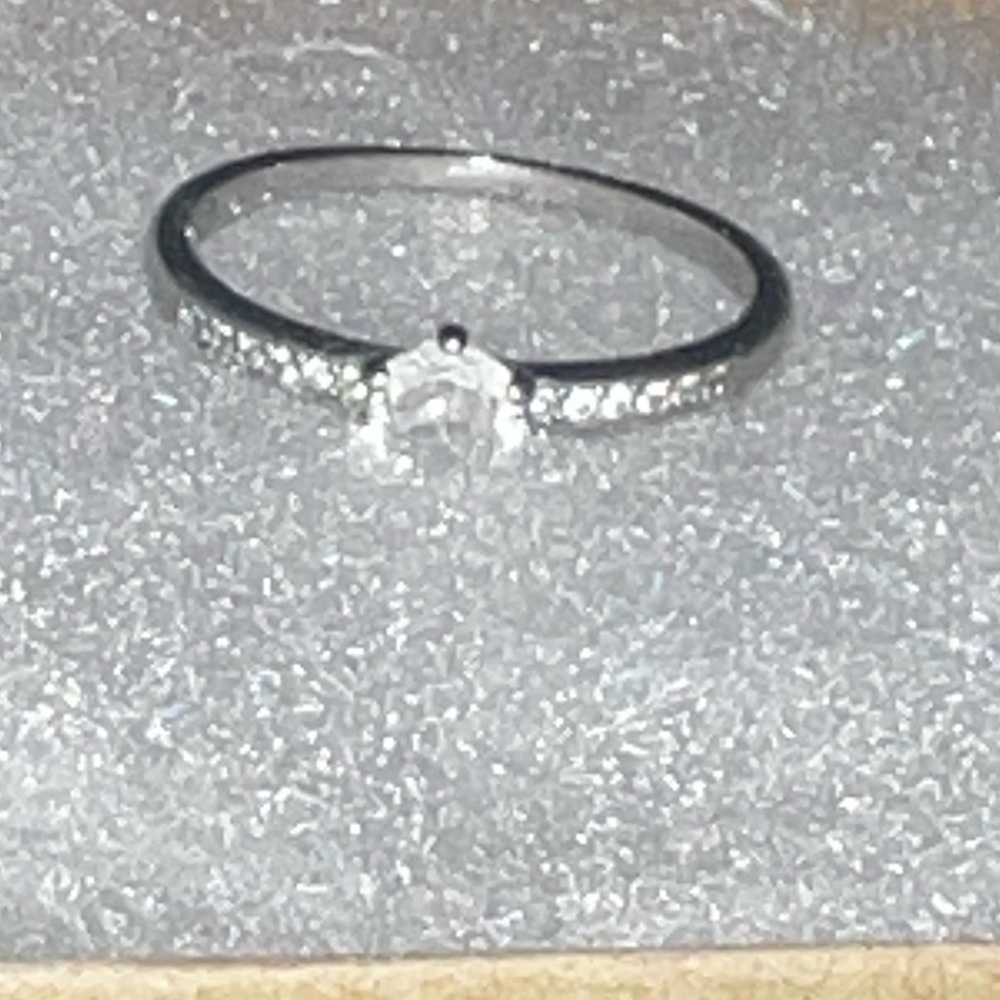 Cubic Zirconia Princess Cut Pave Band Ring; size 8/9